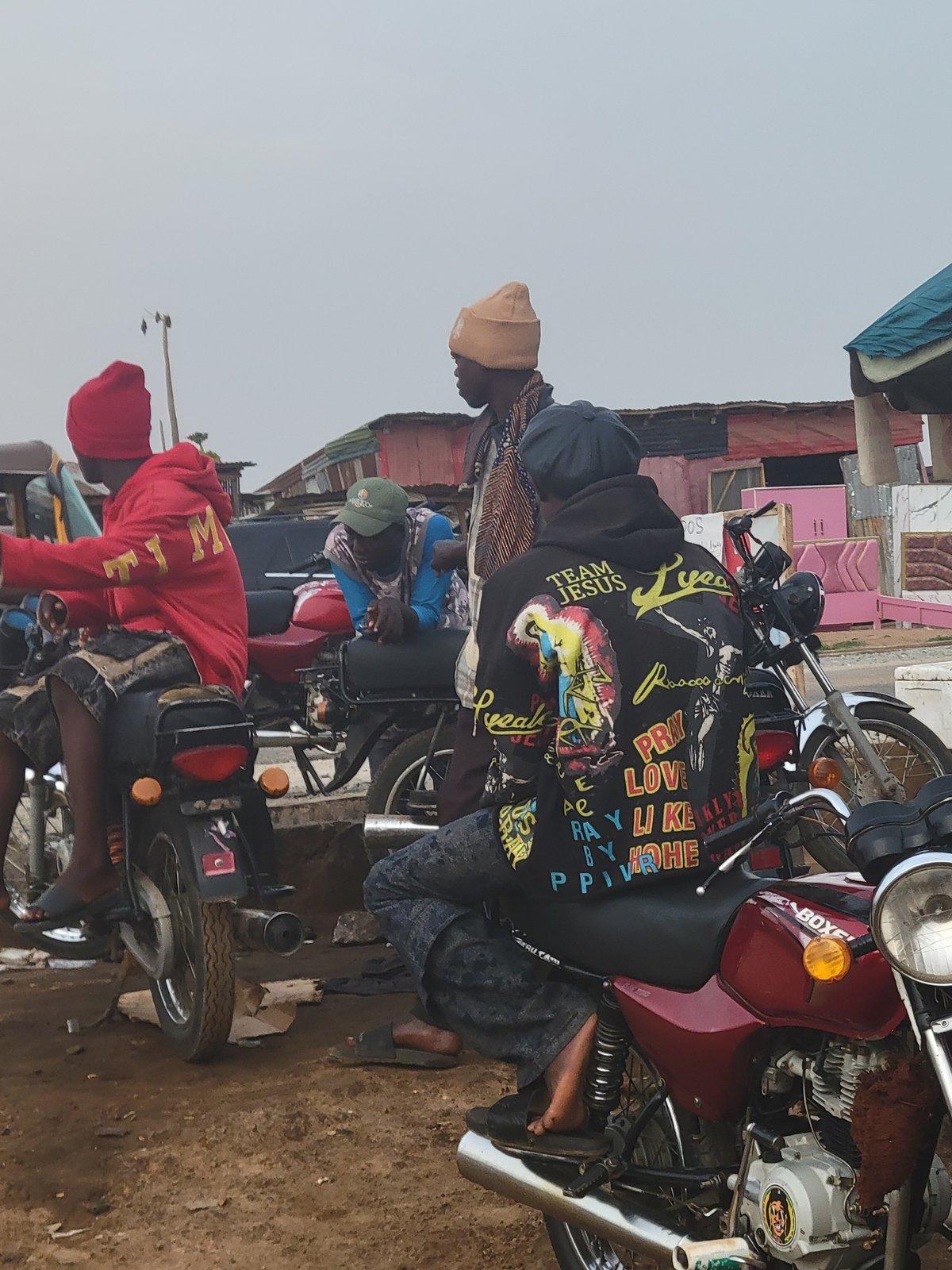 Daily life scenes documented across Nigerian towns Thursday afternoon