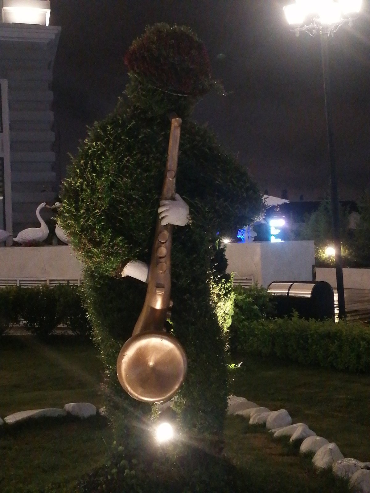 Nighttime hotel gardens and topiary displays documented in Da Lat