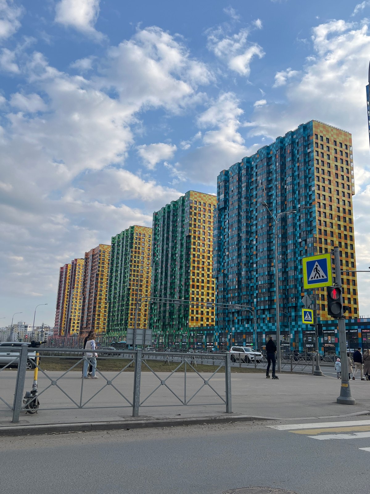 Colorful apartment buildings spotted in Saint Petersburg's Kudrovo district