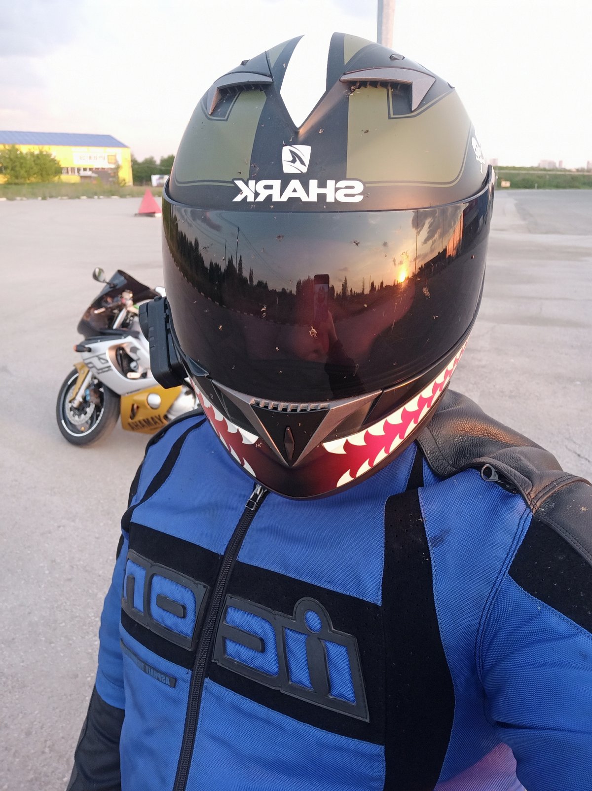 Motorcyclist documents Yamaha bike with shark helmet in Perm