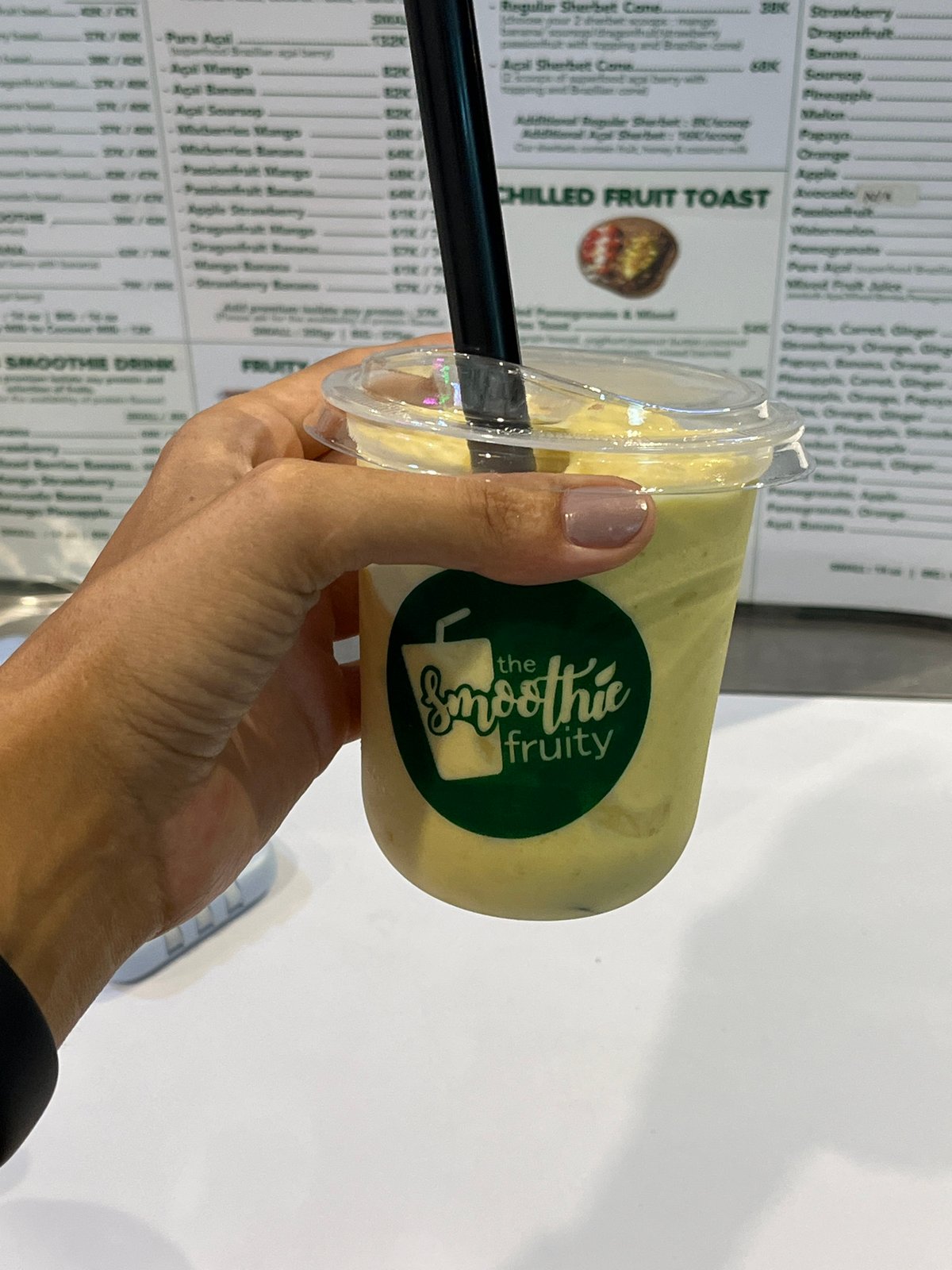 Tourist documents smoothie shop visit, street scenes in Kuta Selatan