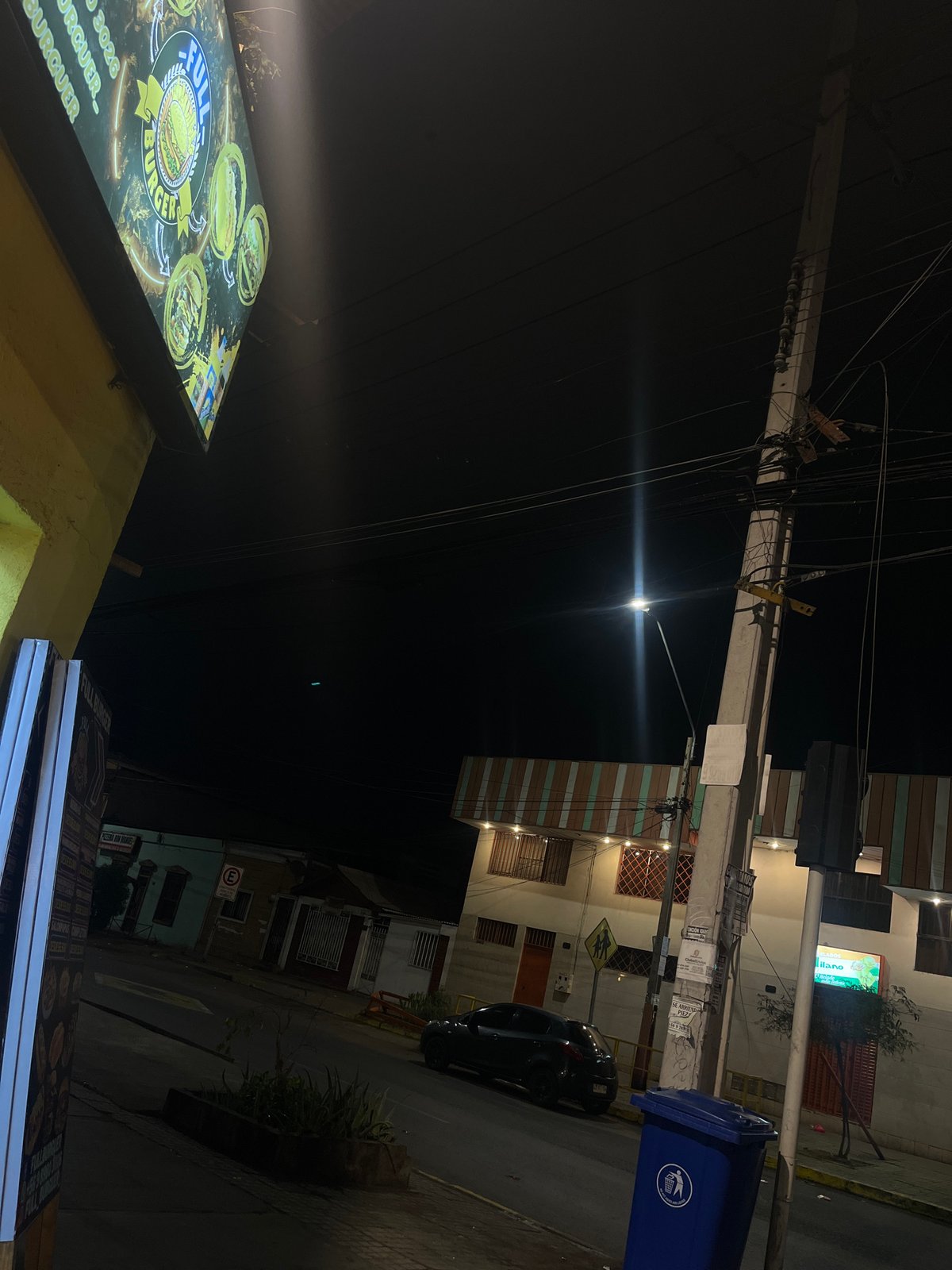 Late-night burger stop on the streets of Iquique