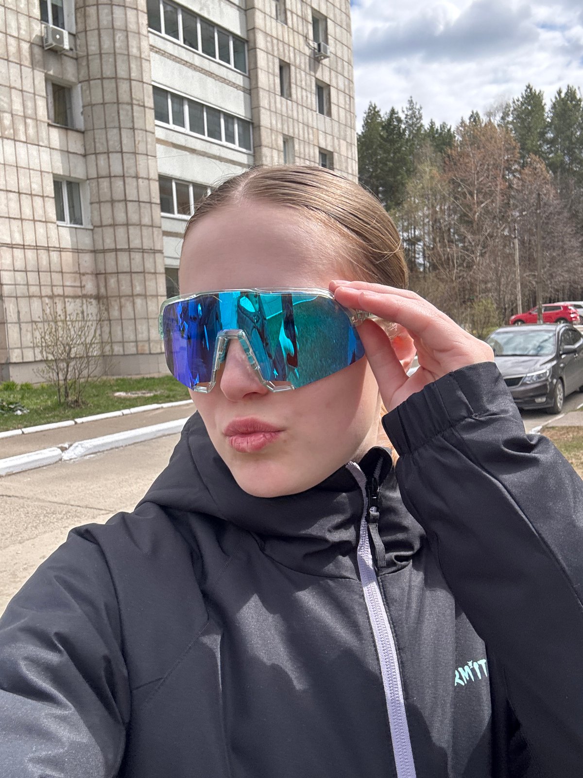Morning personal moments documented across Chaikovsky, Russia
