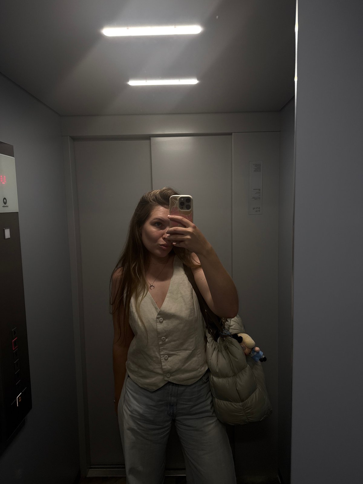 Woman takes elevator selfie in Belgrade suburb