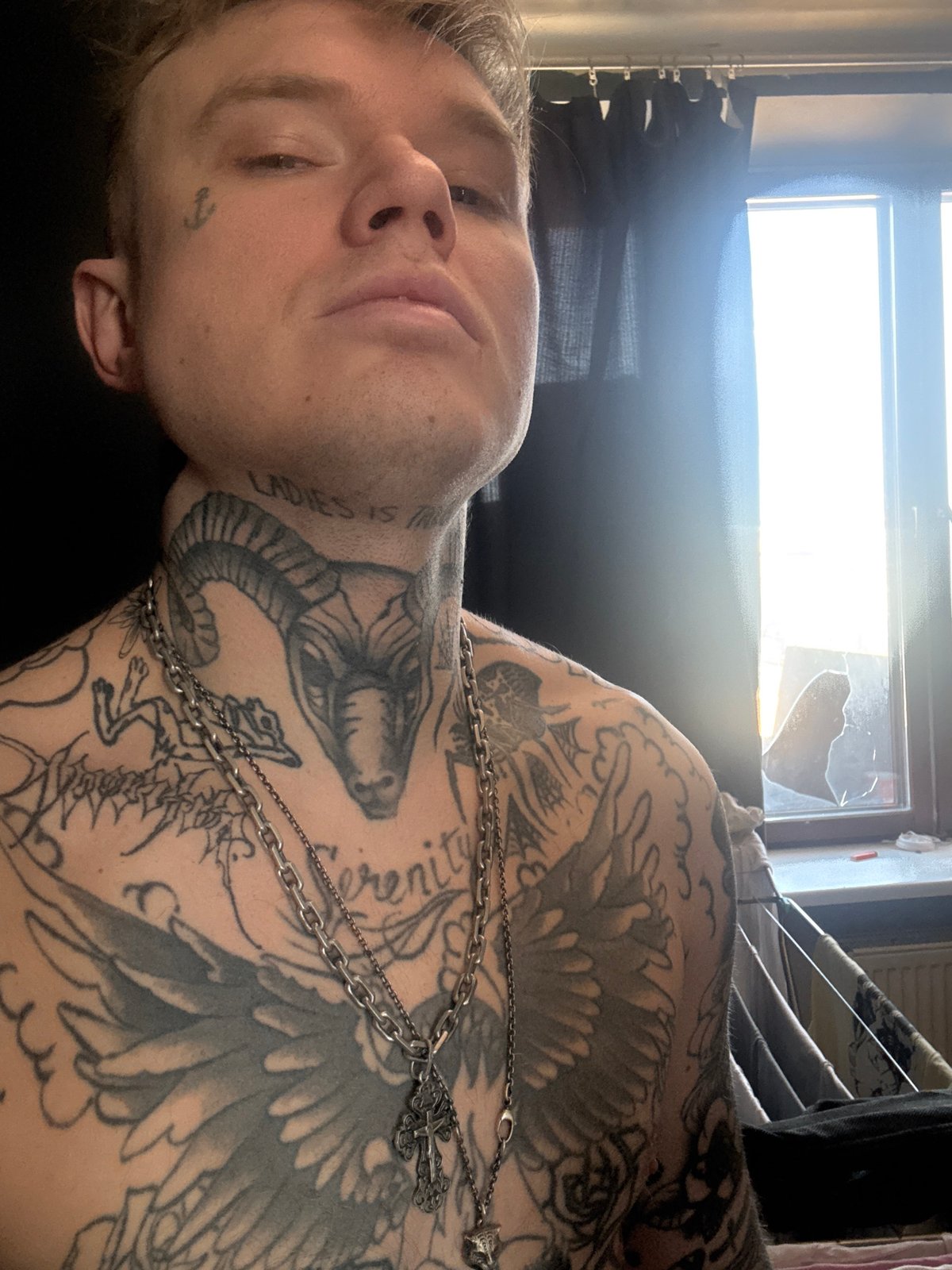 Tattooed man observed resting in Moscow