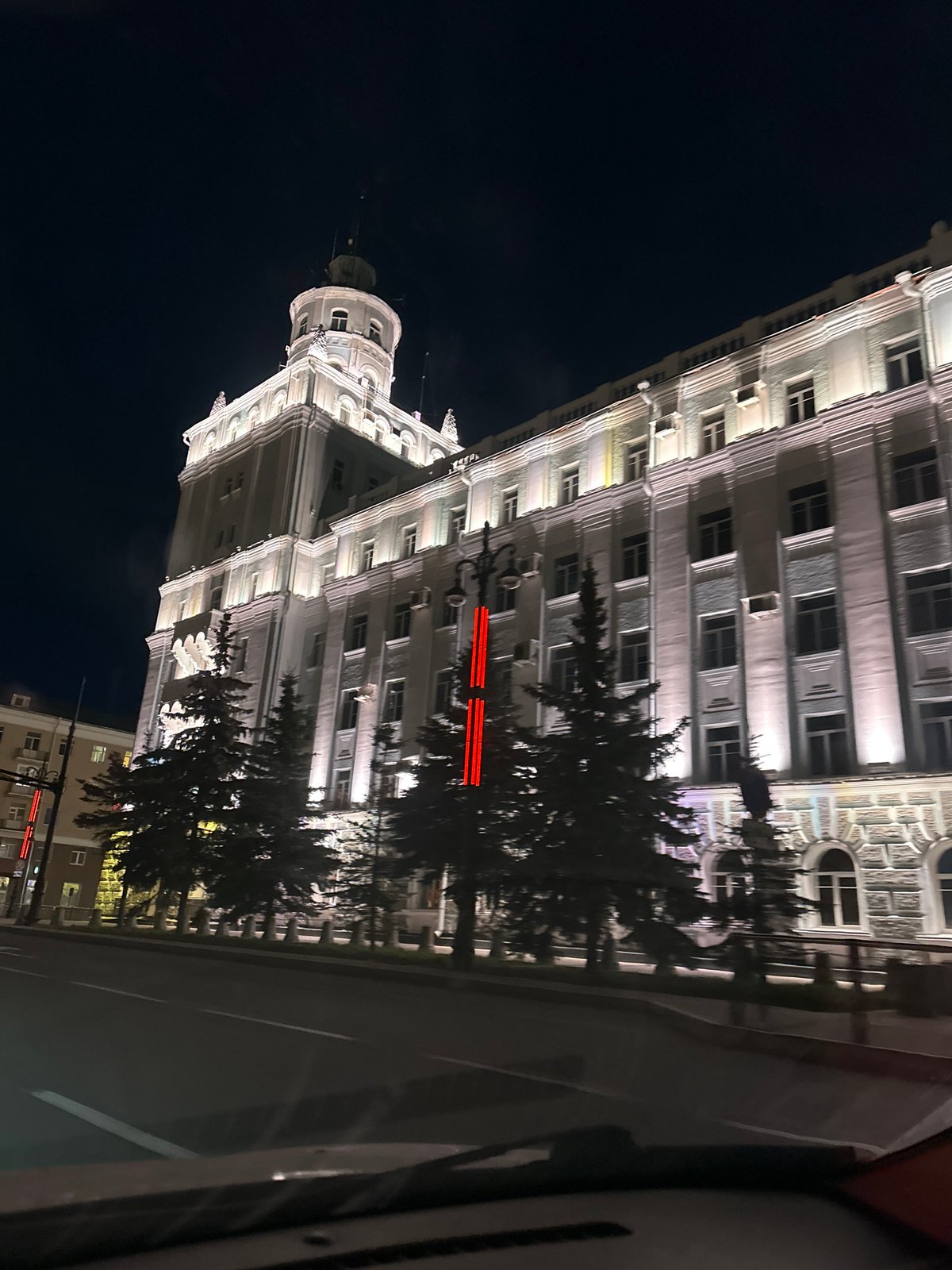 Nighttime street scenes captured around Perm State Art Gallery