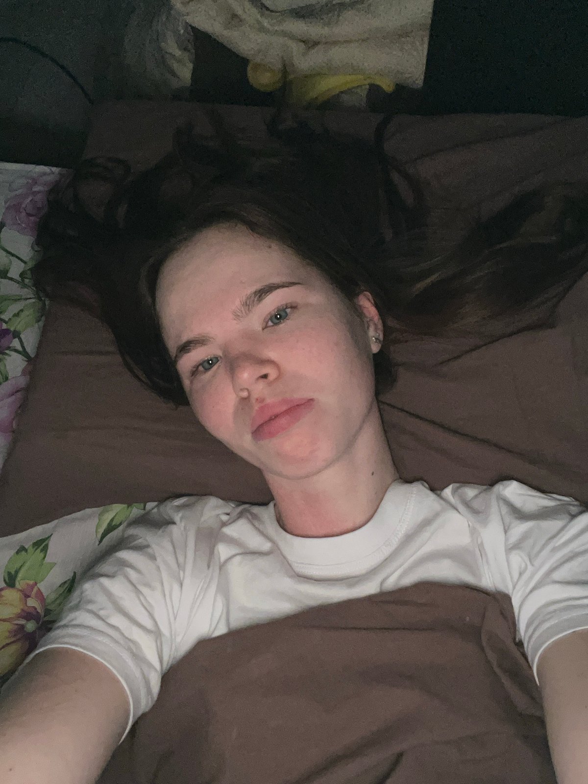 Early morning routine and pet moments in Russian apartment