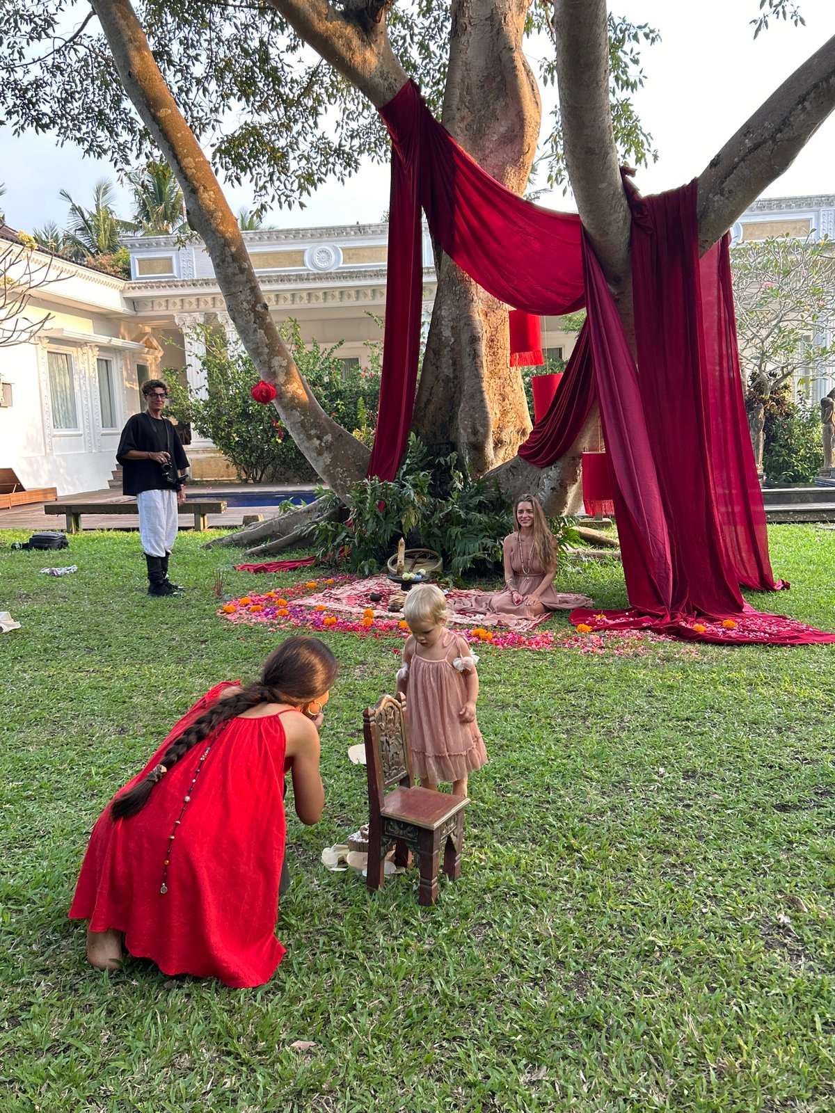 Traditional tea ceremony and garden celebration in Kediri