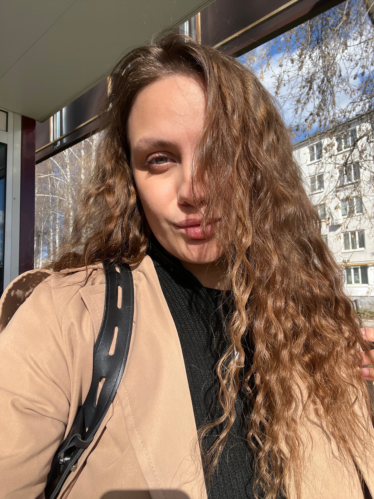 Woman and child spotted in Chaikovsky during midday observations