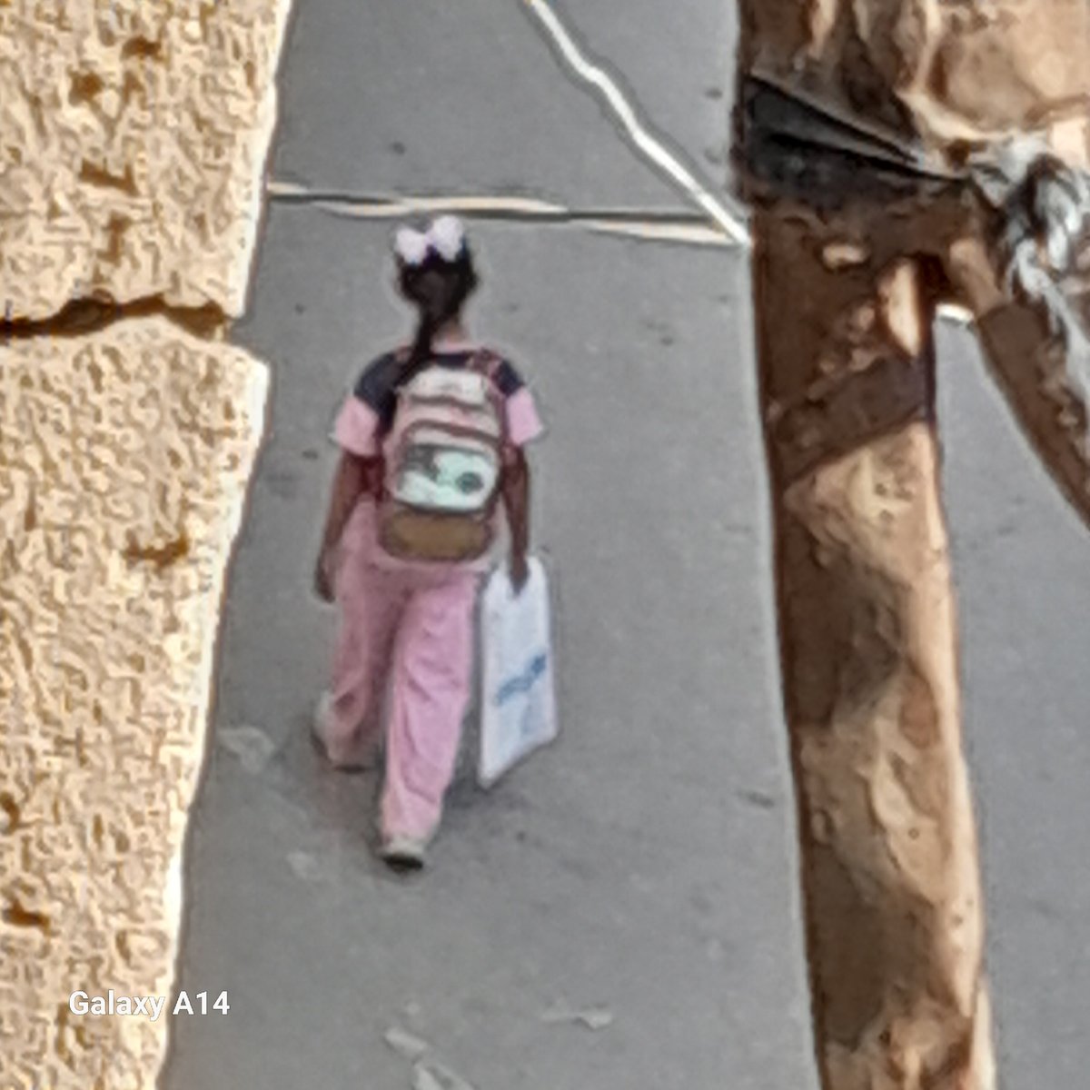 Daily life continues amid displacement and destruction in Khan Yunis