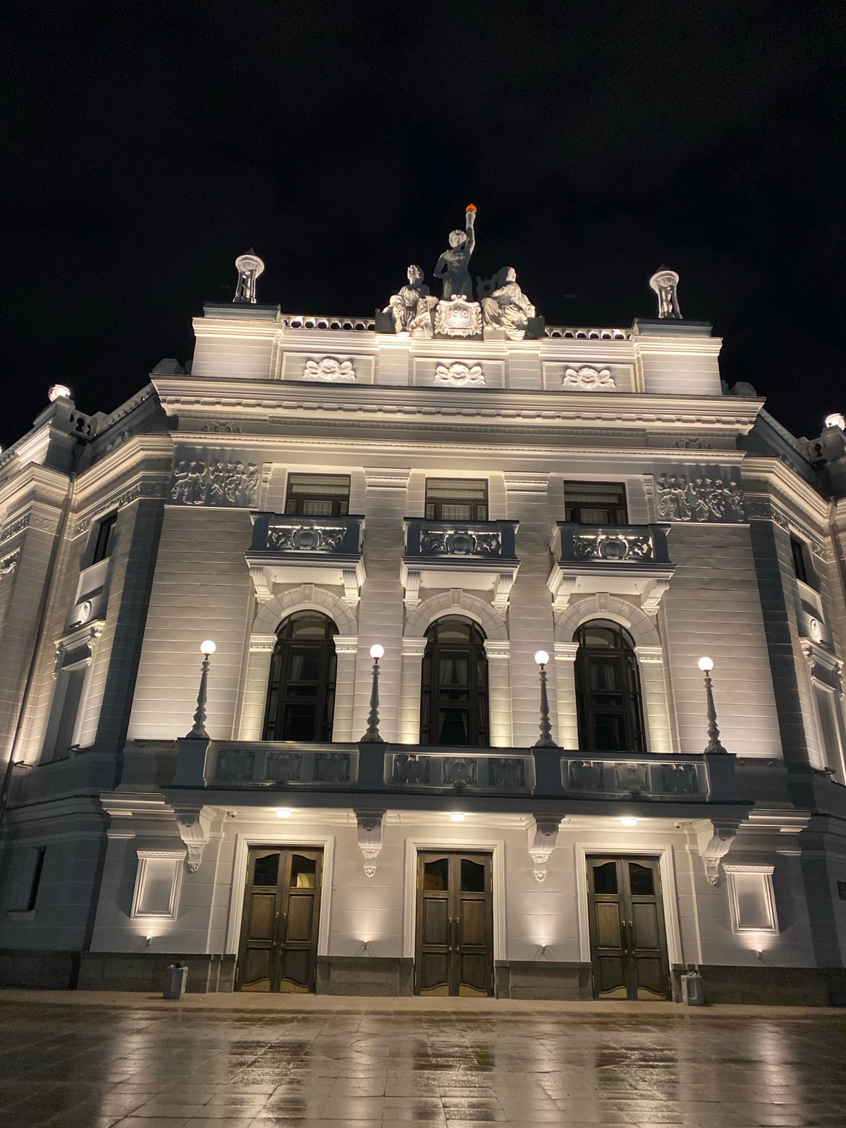 Evening stroll through illuminated downtown Yekaterinburg captured in photos