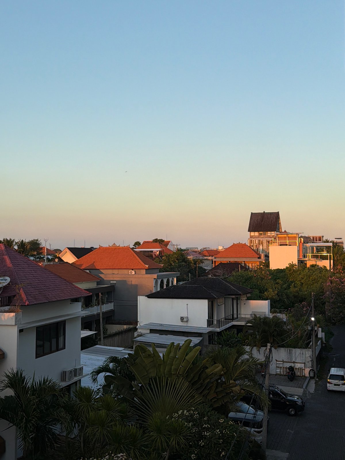 Morning around North Kuta — beaches, cafes, and Bali street life