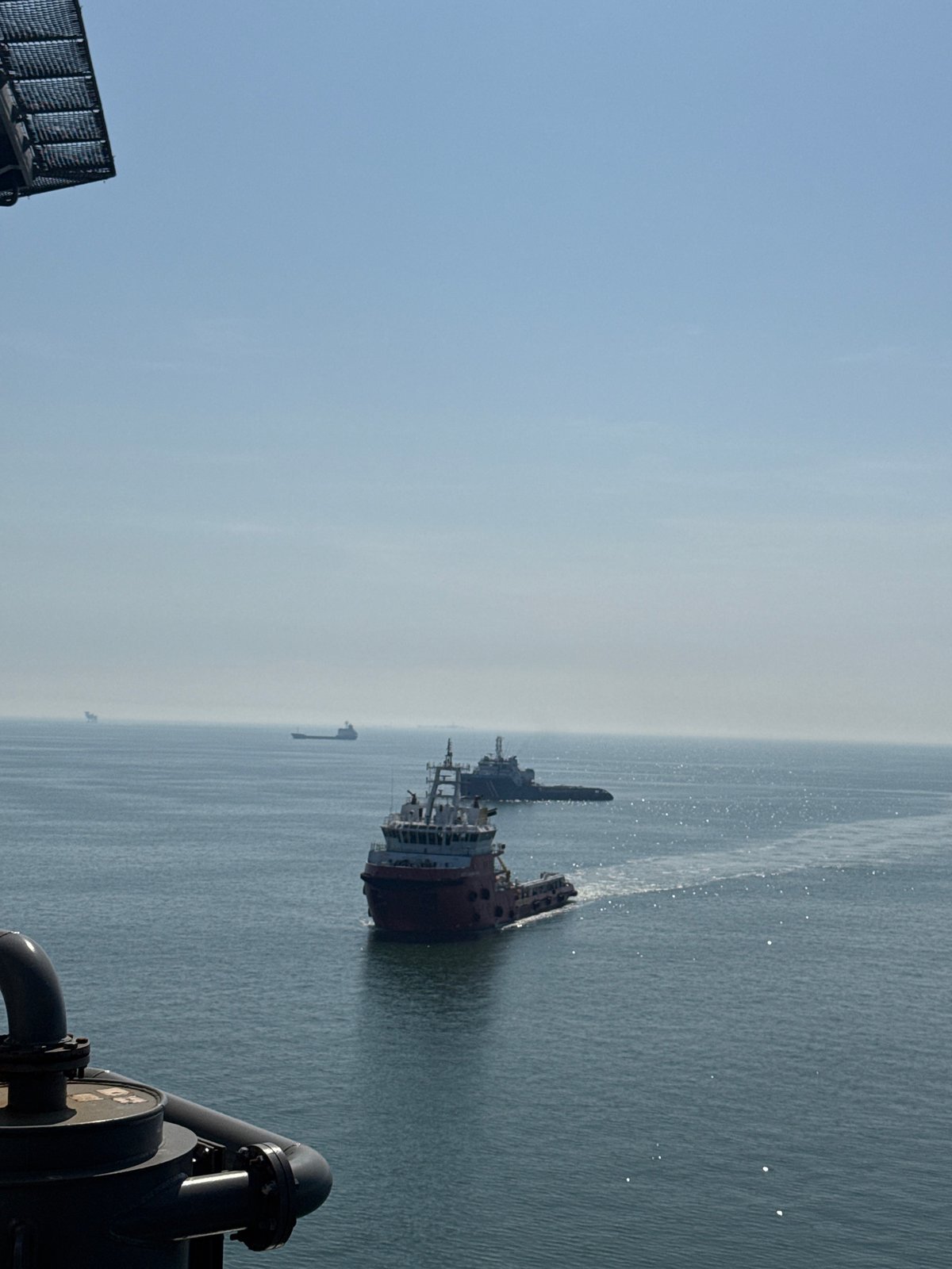 Cargo ships spotted in Italian waters from industrial platform