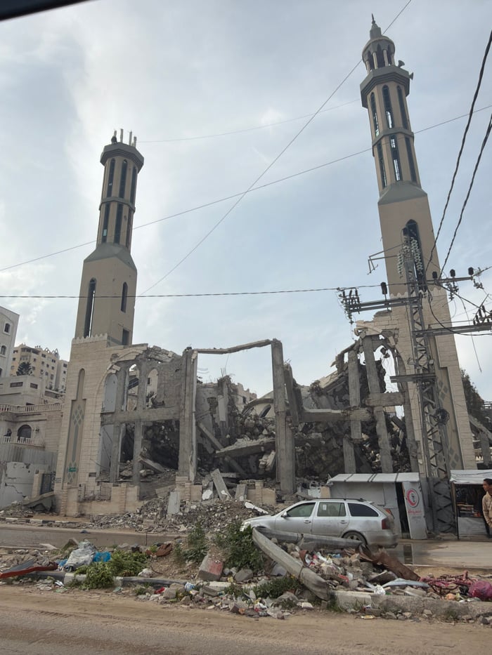 Mosque destruction documented in Gaza by independent witness