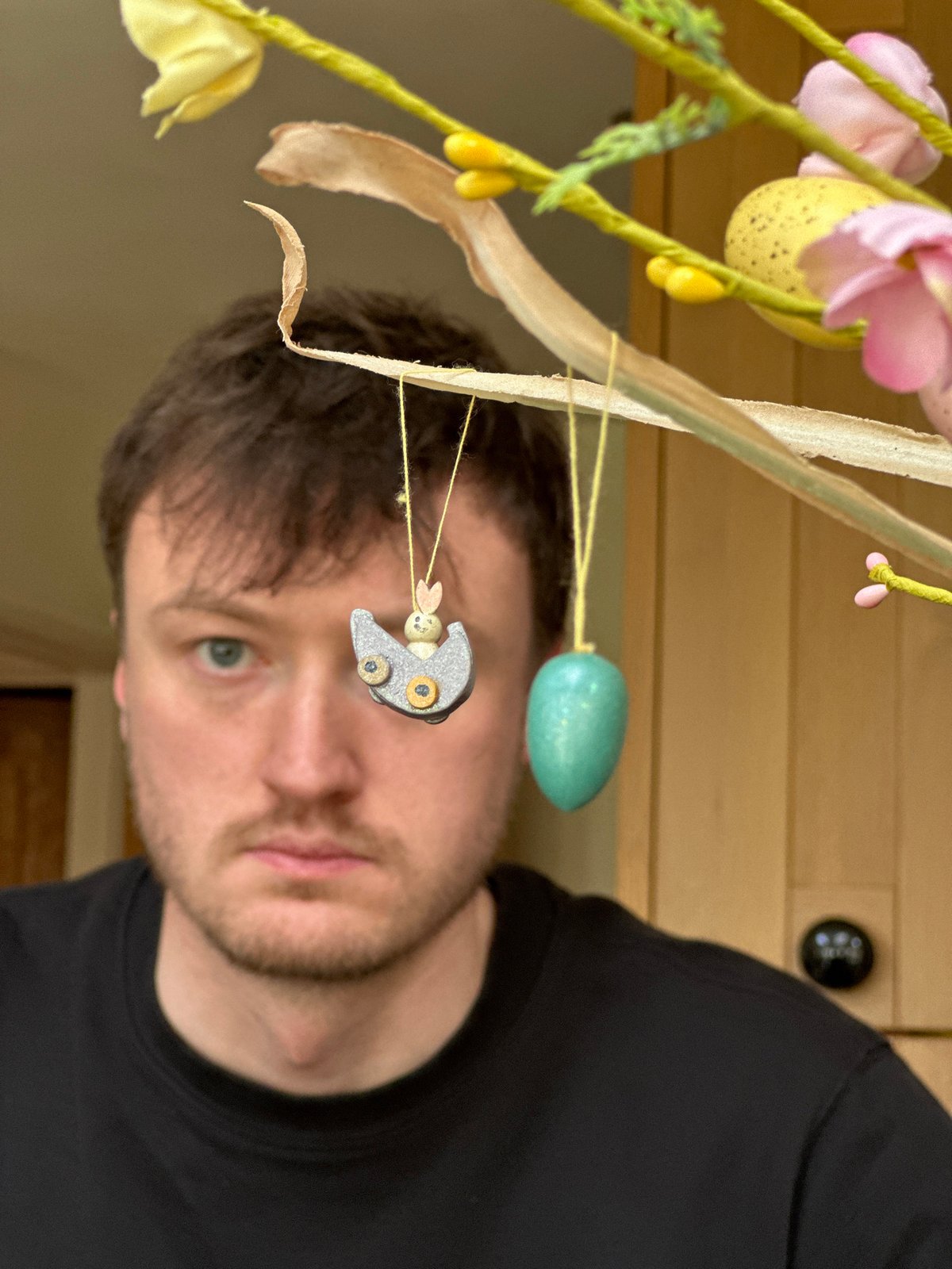 Easter decorations and spring flowers spotted in Kent countryside