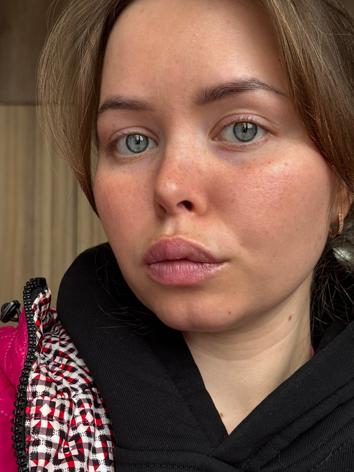 Morning scenes at Russian equestrian facility capture animals, feeding