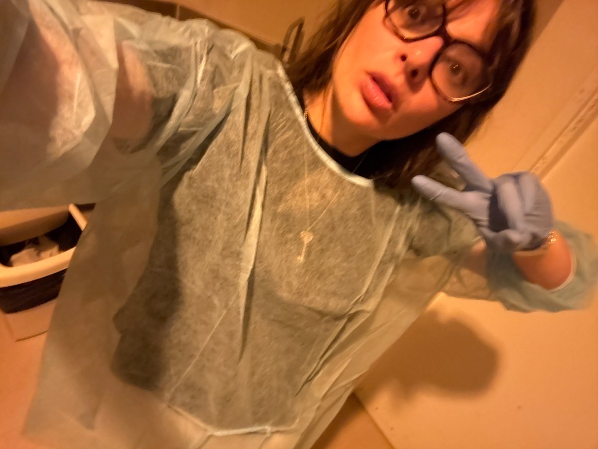 Medical worker in protective gear, Tel Aviv