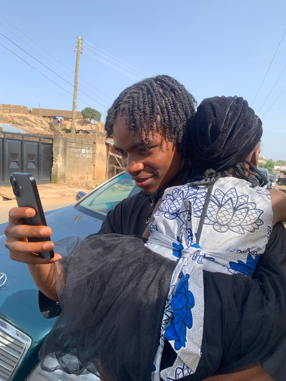 Church service and street life on a Jos Sunday morning