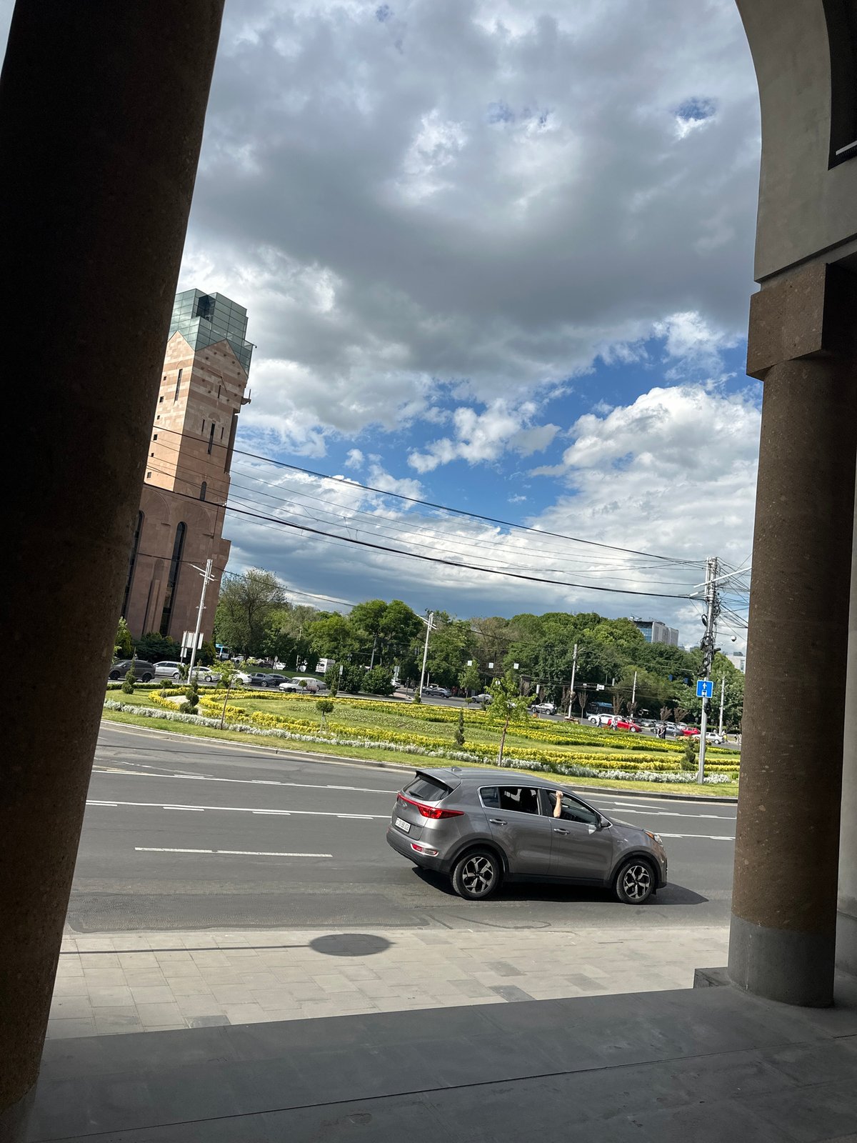 Witnesses document monumental building and ancient artifacts in Yerevan