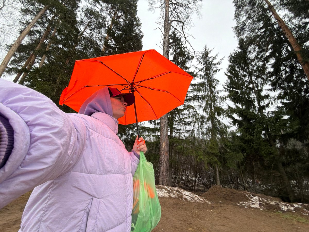 Woman documents morning stroll with baby in Chaikovsky forest