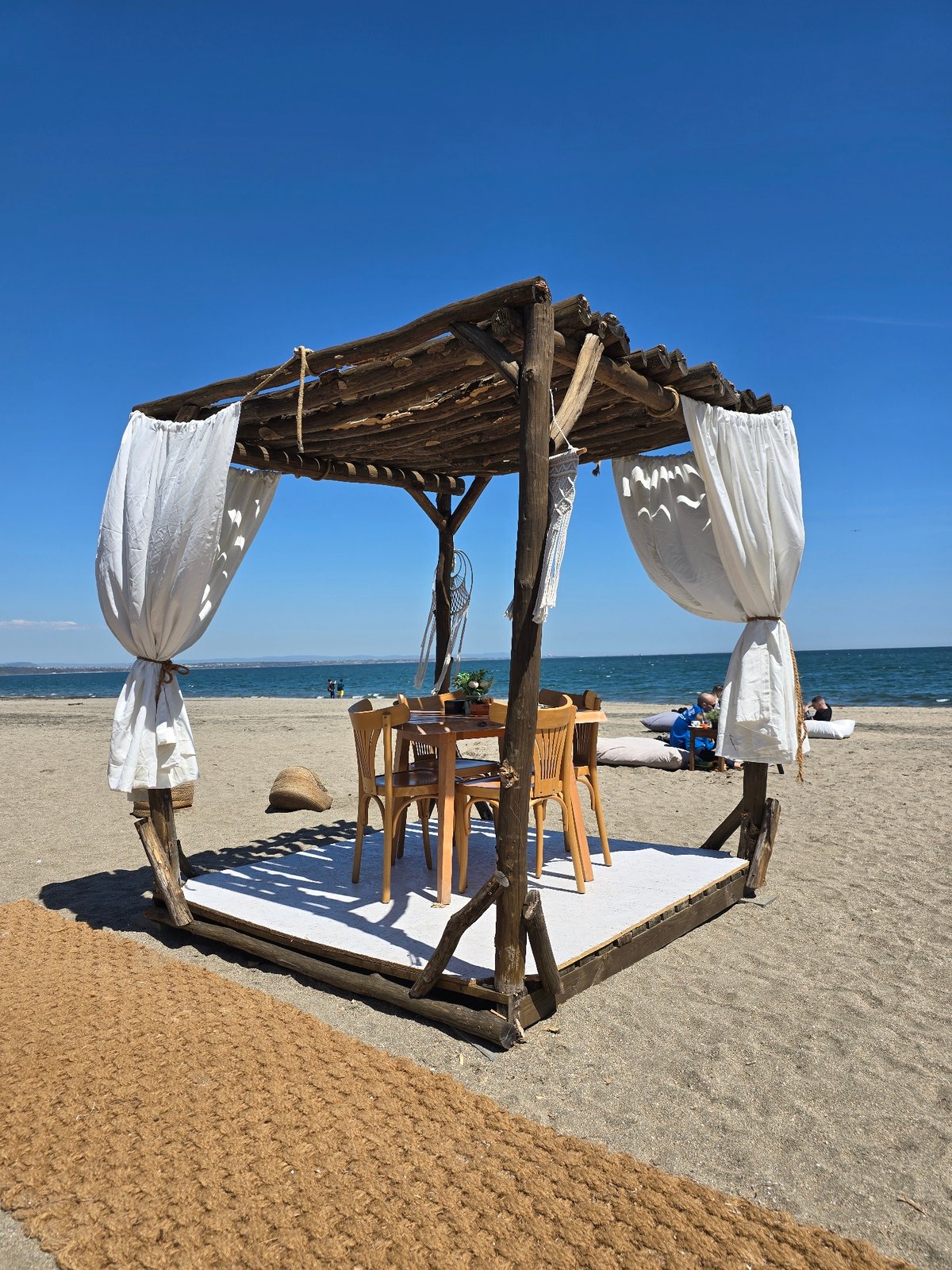 Beachside dining pavilions documented in Burgas, Bulgaria