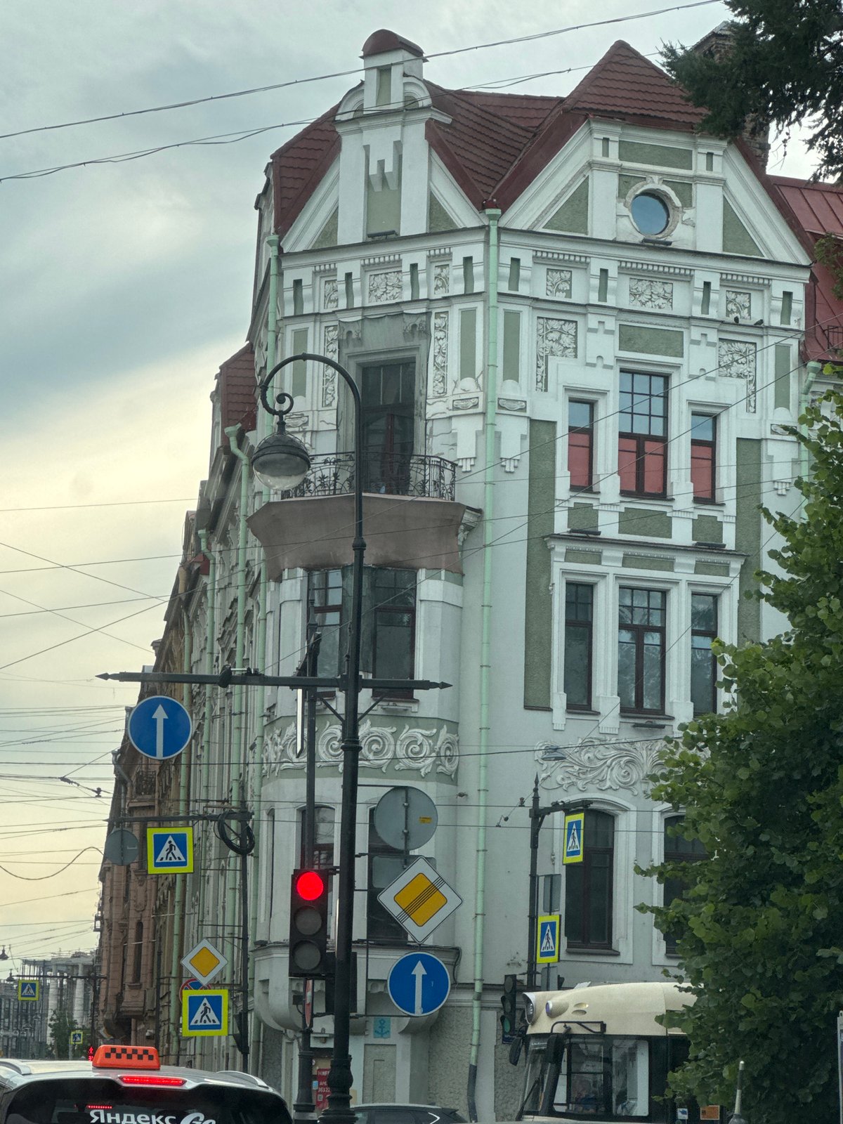 Driving past Peter and Paul Fortress on a cloudy St. Petersburg afternoon