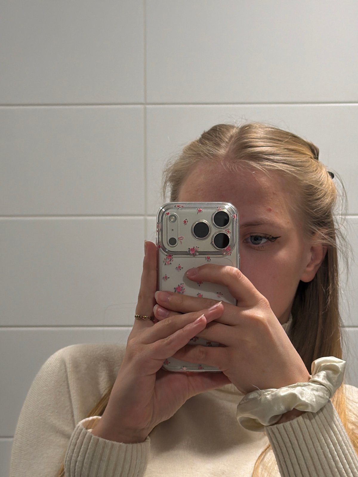 Woman documents personal morning moments in Izhevsk apartment