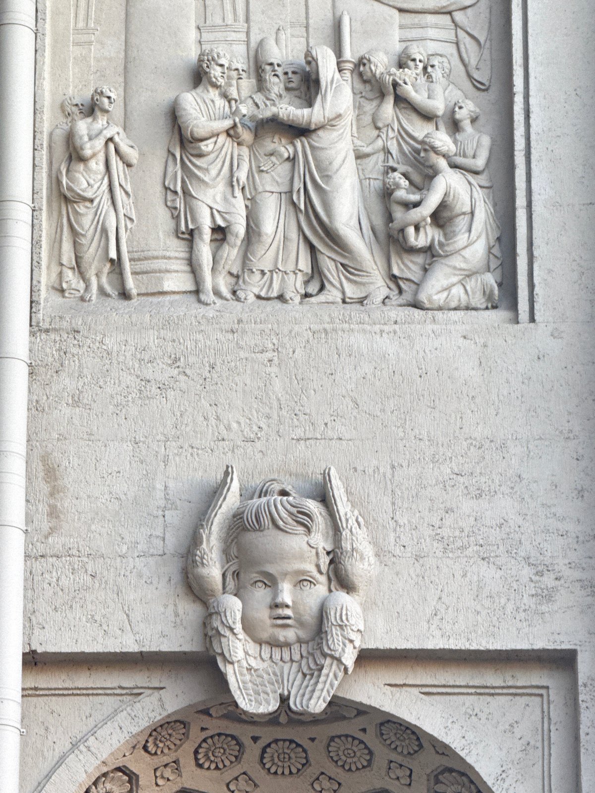 Historic St. Petersburg architecture documented by independent witnesses