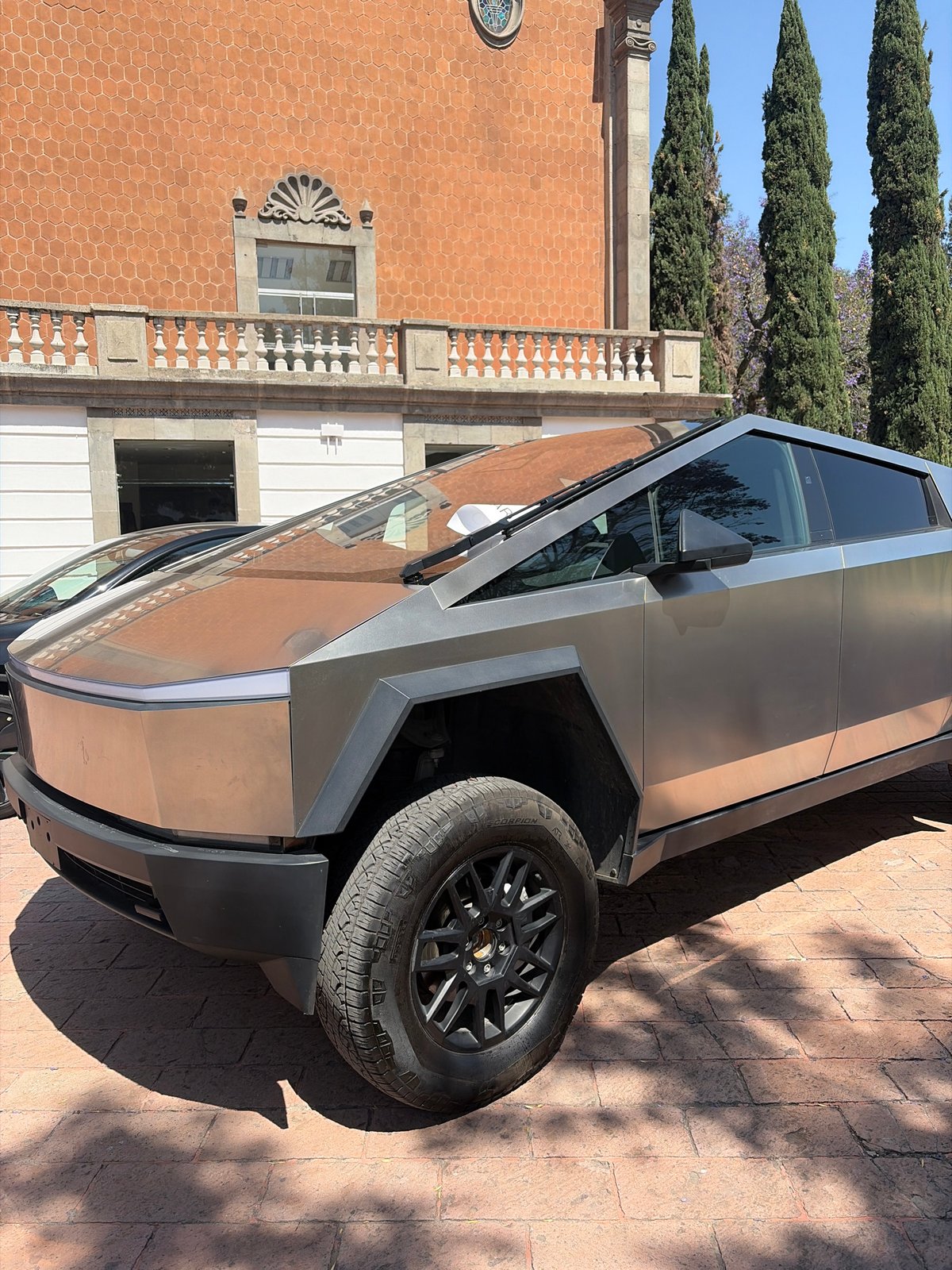 Tesla Cybertruck spotted in historic Mexican town