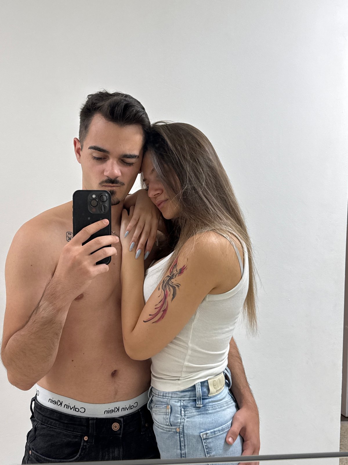 Couple captures intimate mirror selfies in Sofia apartment
