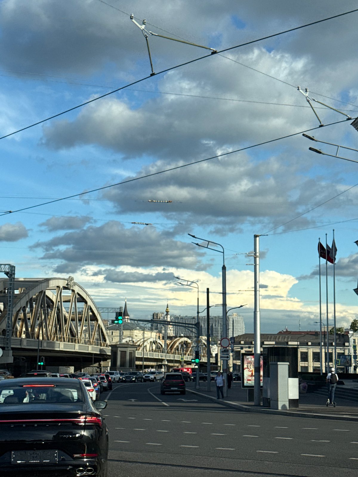 Afternoon tour through Moscow's streets, landmarks, and transit hubs