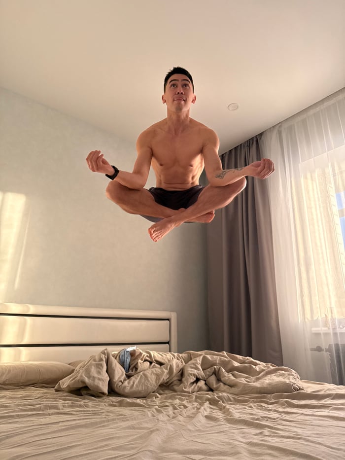 Morning domestic life captured across Kazan during winter day