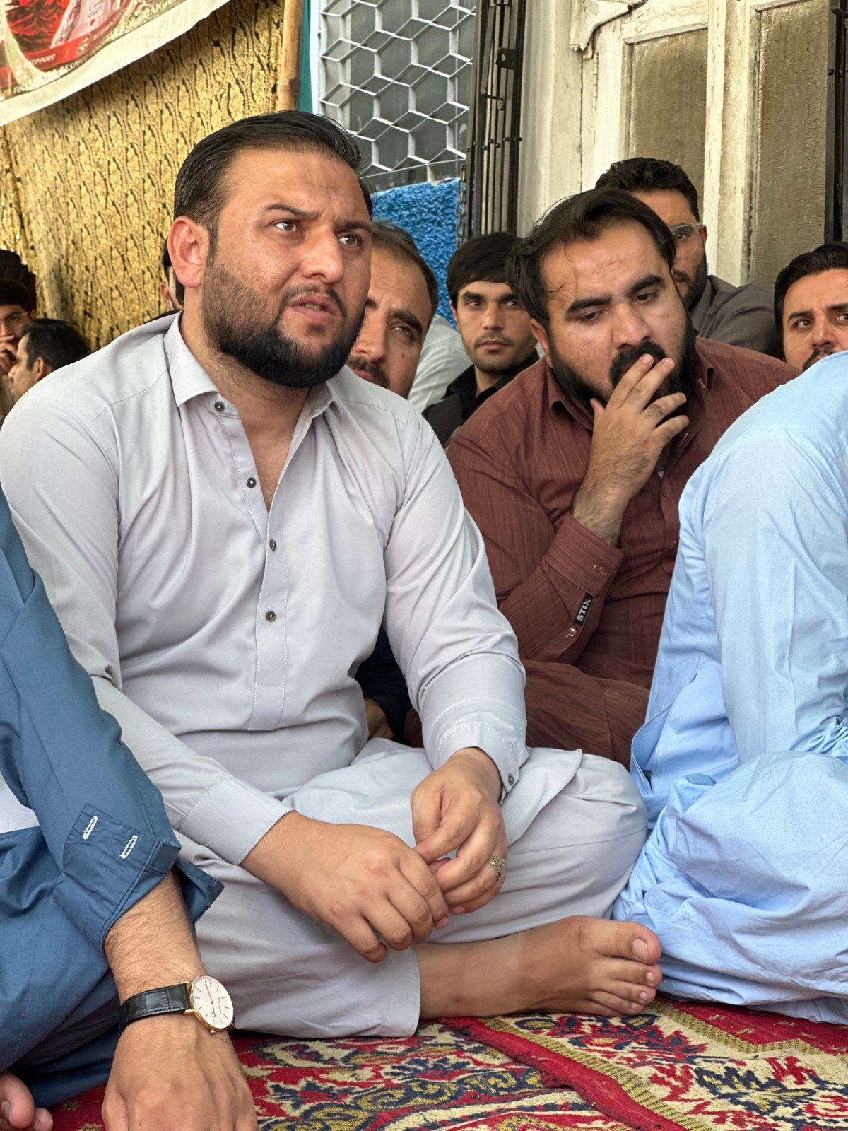 Public assembly with speakers addresses dozens in Quetta, Pakistan