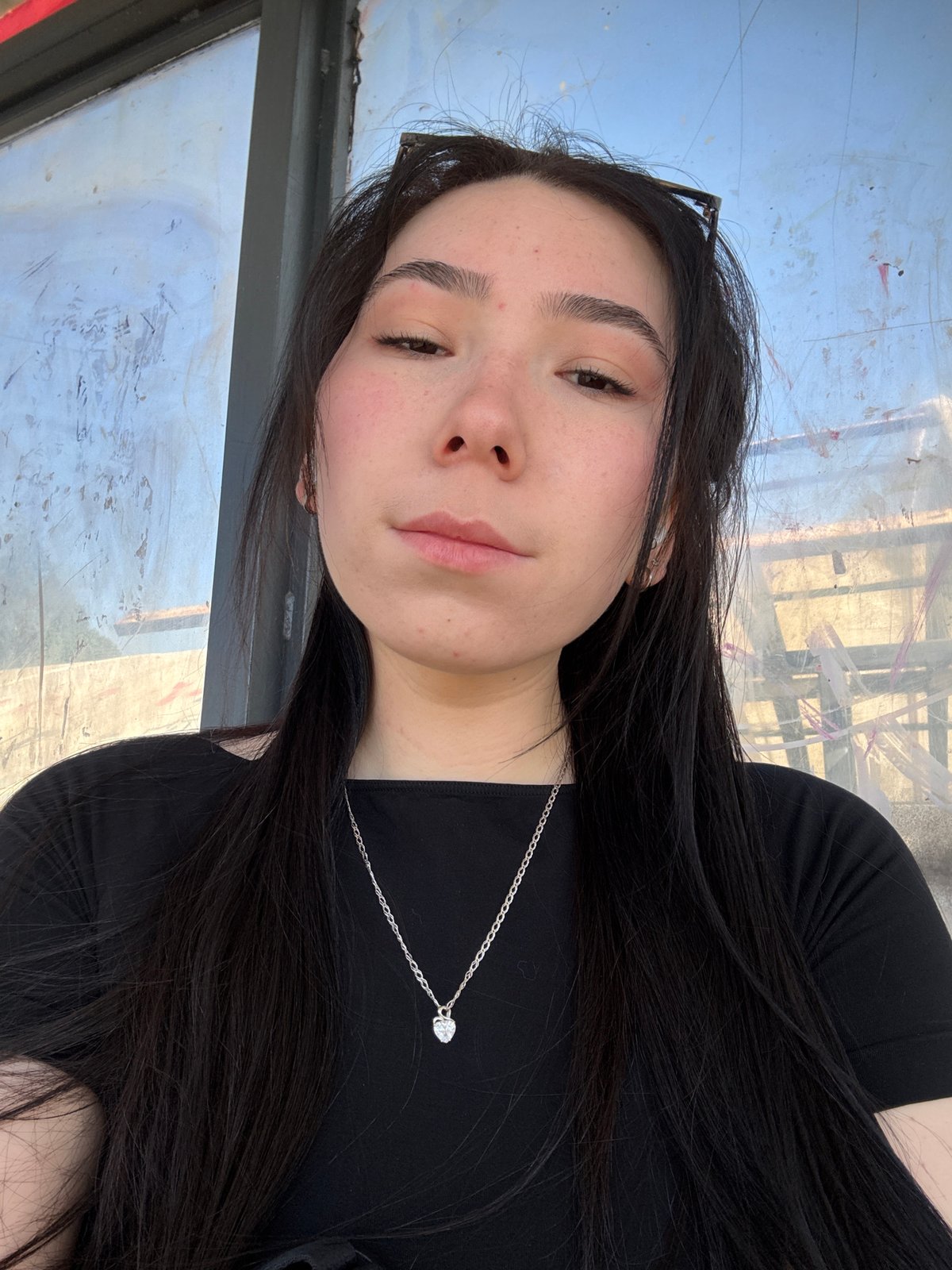 Woman spotted at early morning bus stop in Izhevsk