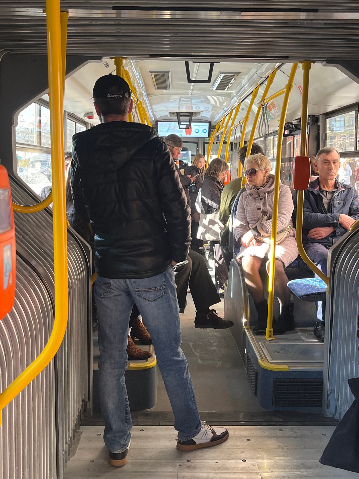 Daily scenes captured across Saint Petersburg's transit and landmarks