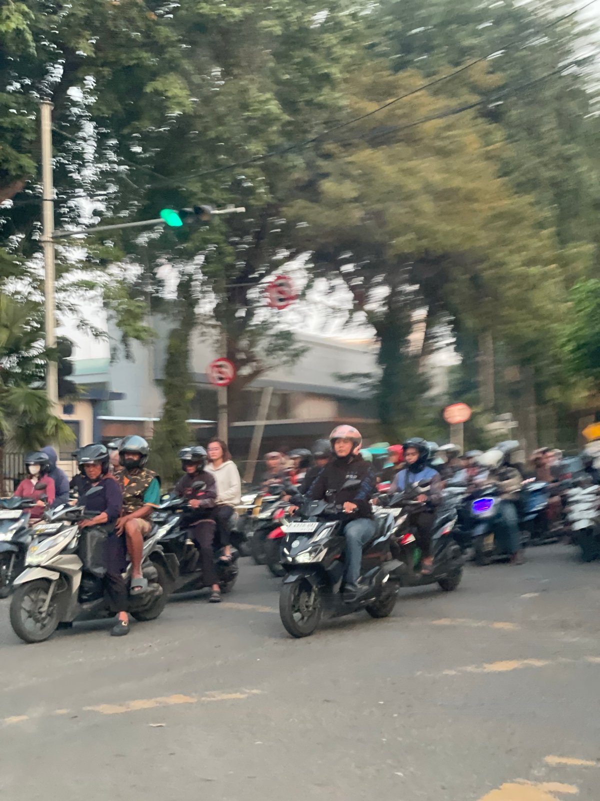 Morning traffic congestion documented across North Jakarta streets
