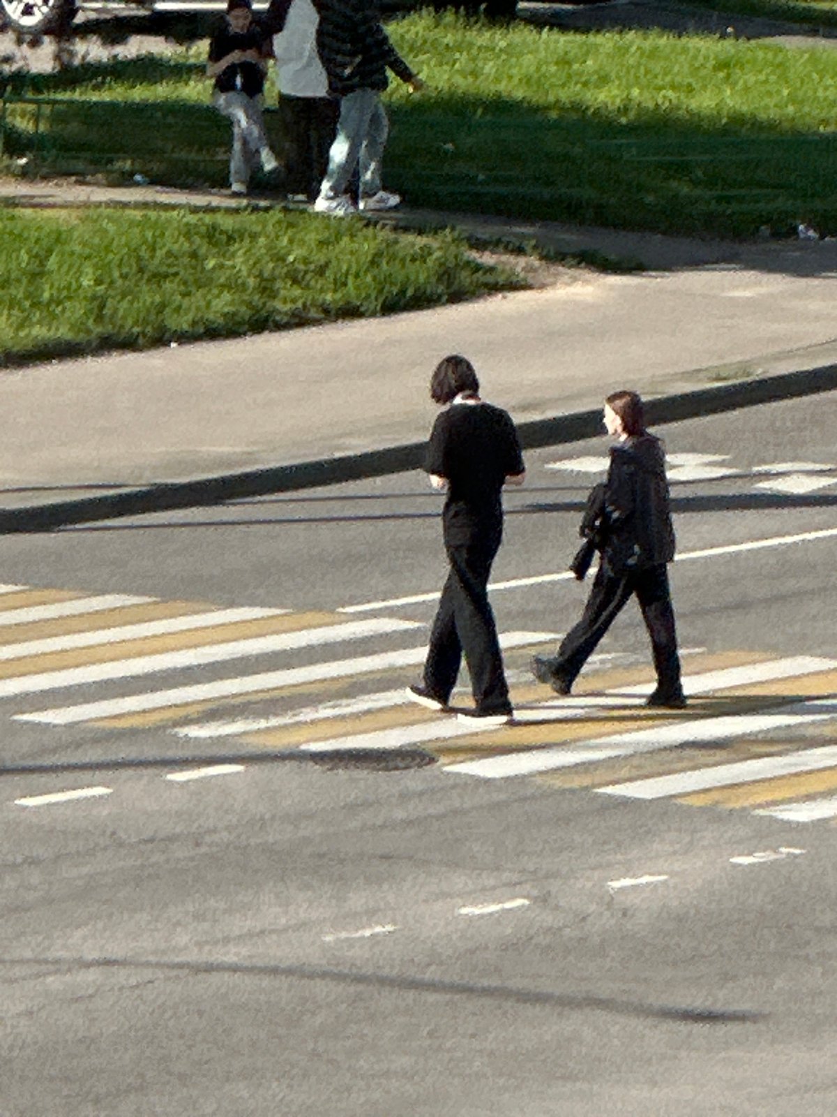 Everyday foot traffic through Podolsk streets on a summer morning
