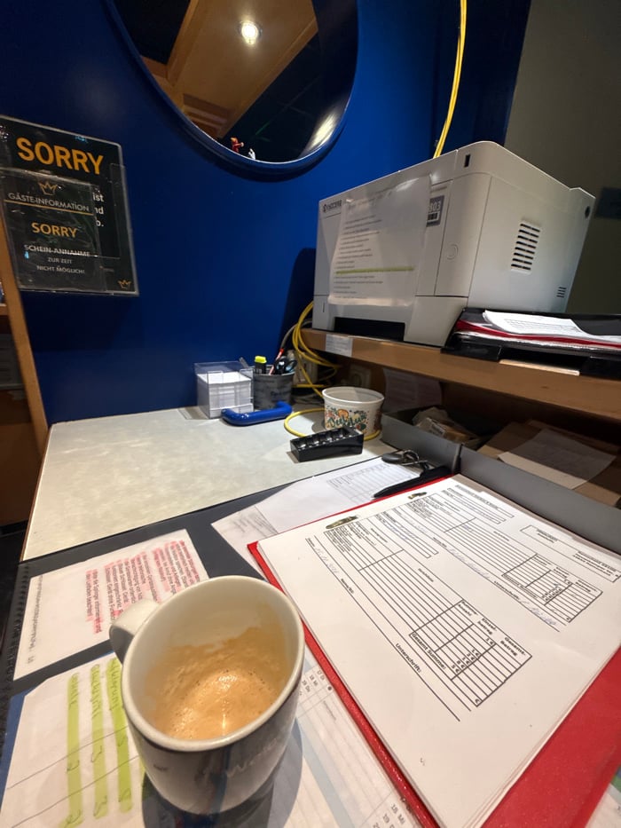 Workstation documented in Remscheid commercial facility