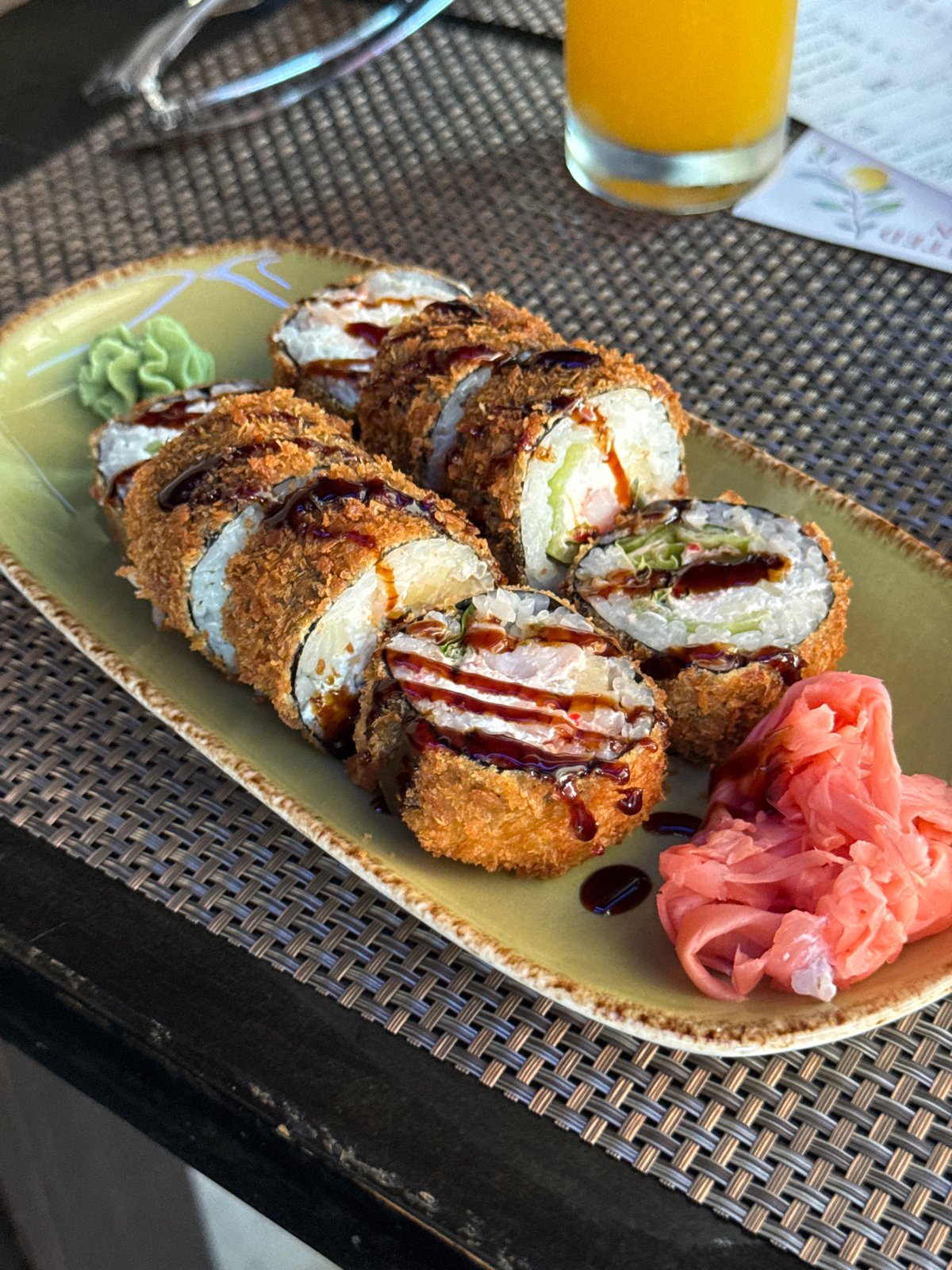 Sushi and cocktails at a Budva restaurant, midday