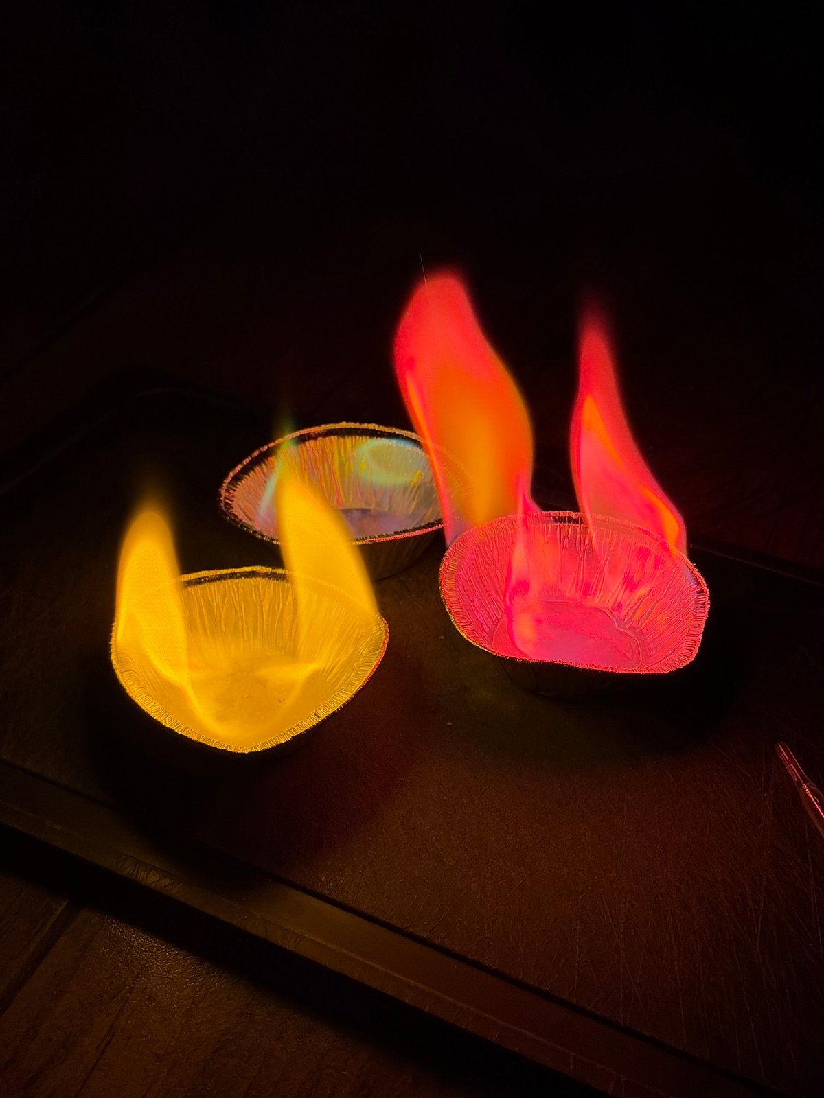 Colorful lights observed in triangular formation in Chaikovsky