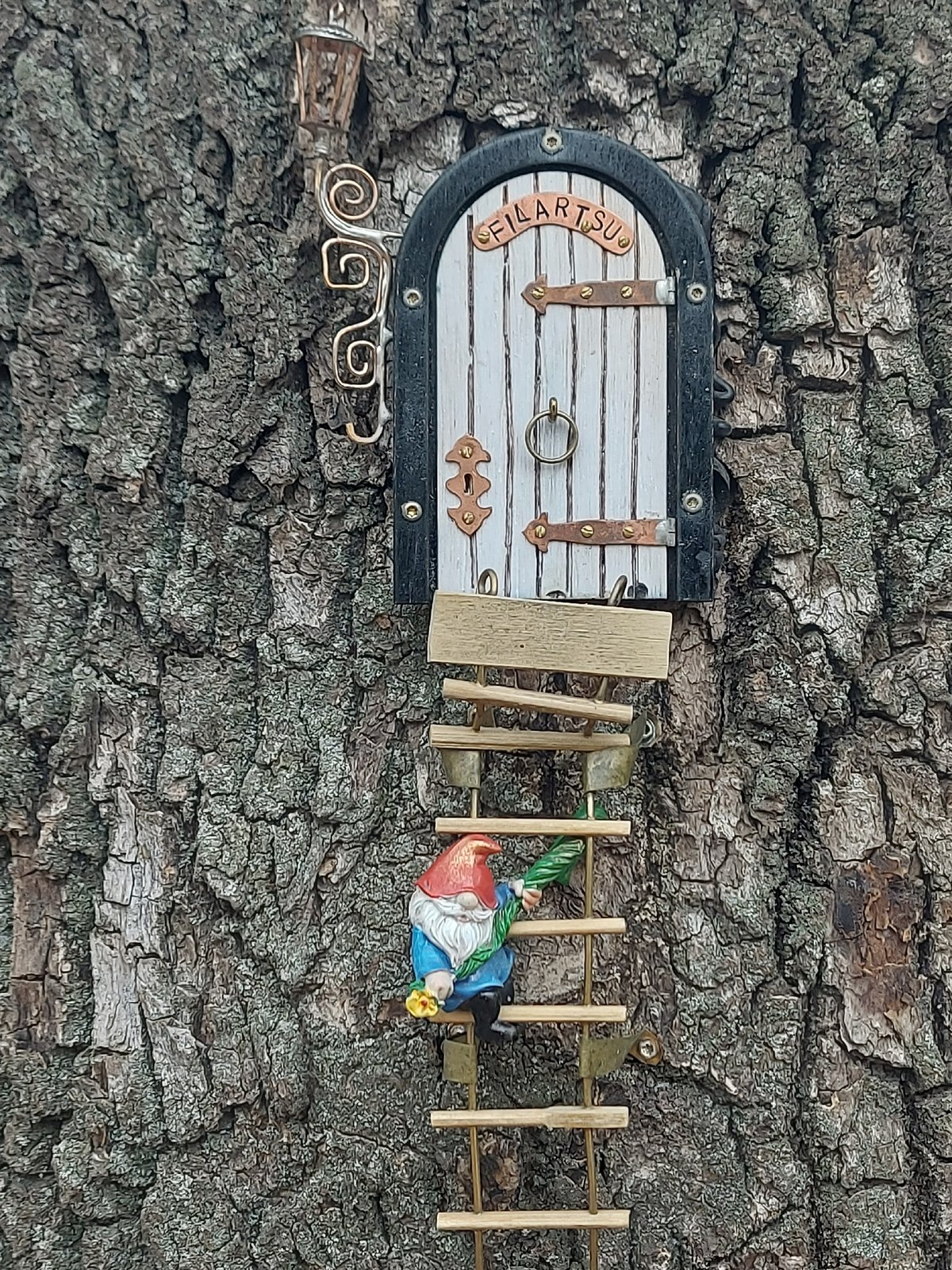 Tourist documentation of historic Saint Petersburg landmarks and street art