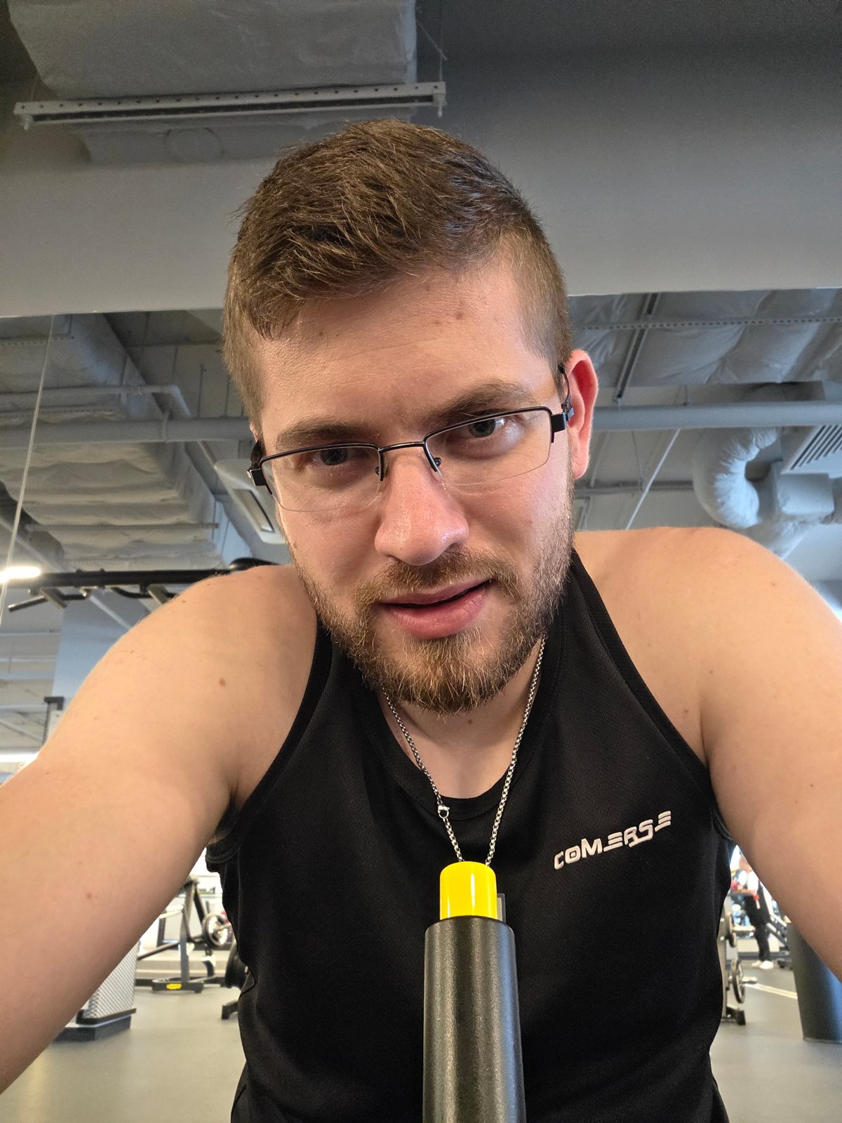 Man documents workout session at Plovdiv gym