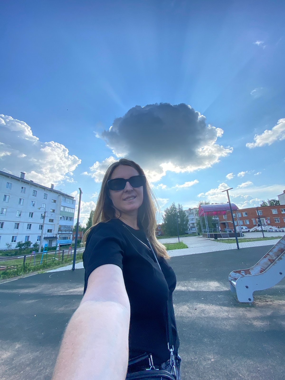 Family playground day with kids, dog walks, and meals in Noviy
