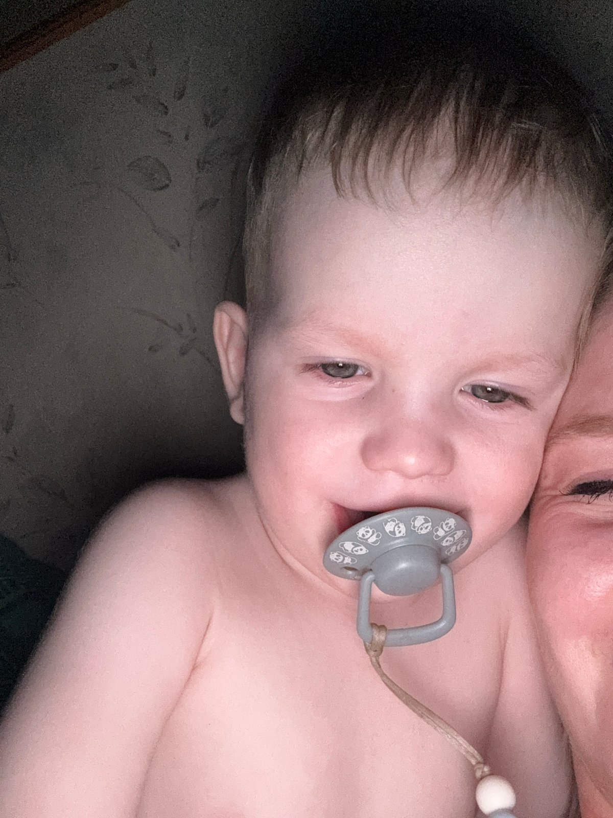 Family captures intimate moments with toddler and baby in Saint Petersburg