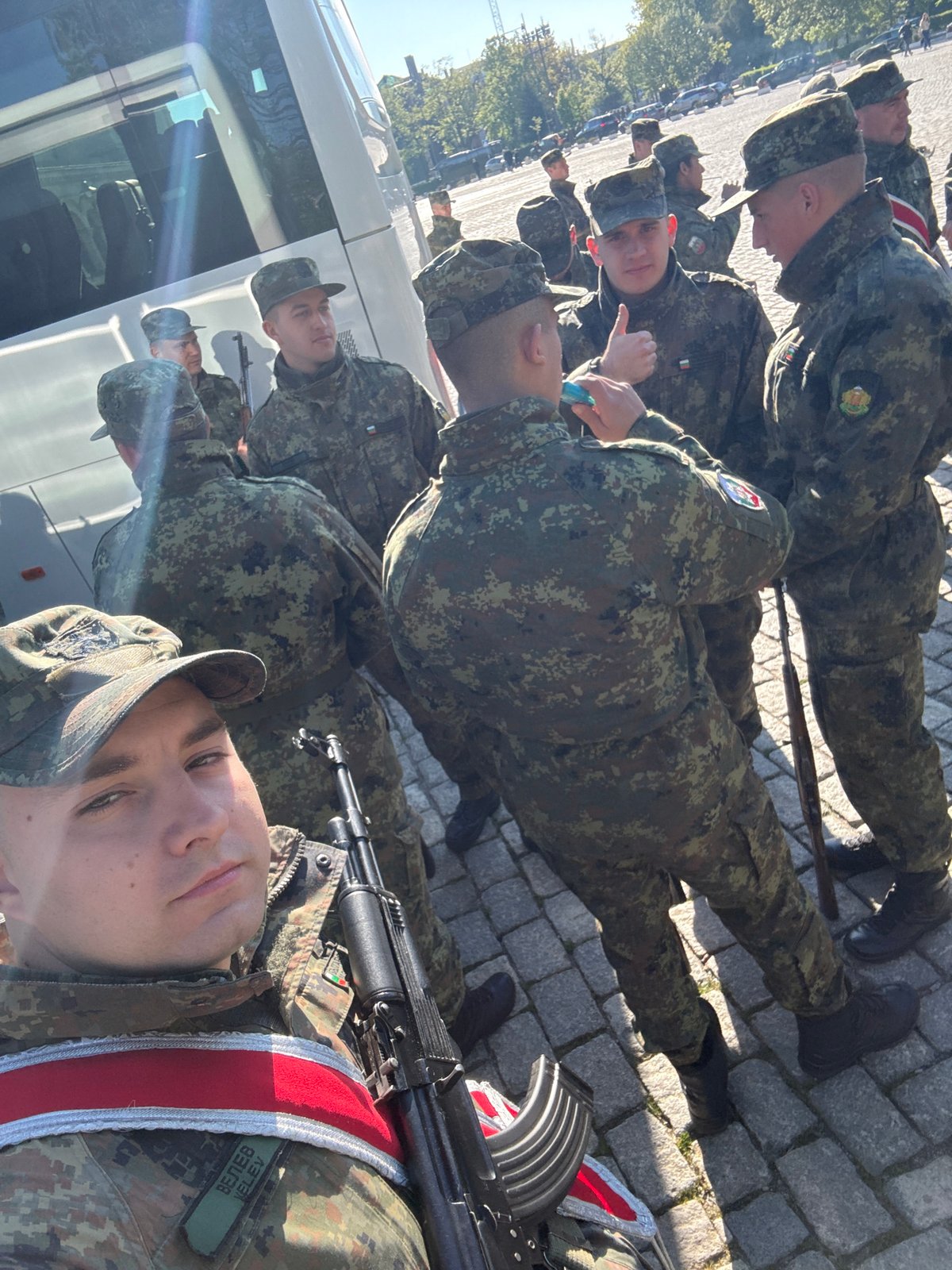 Armed soldiers spotted in Sofia, Bulgaria early morning