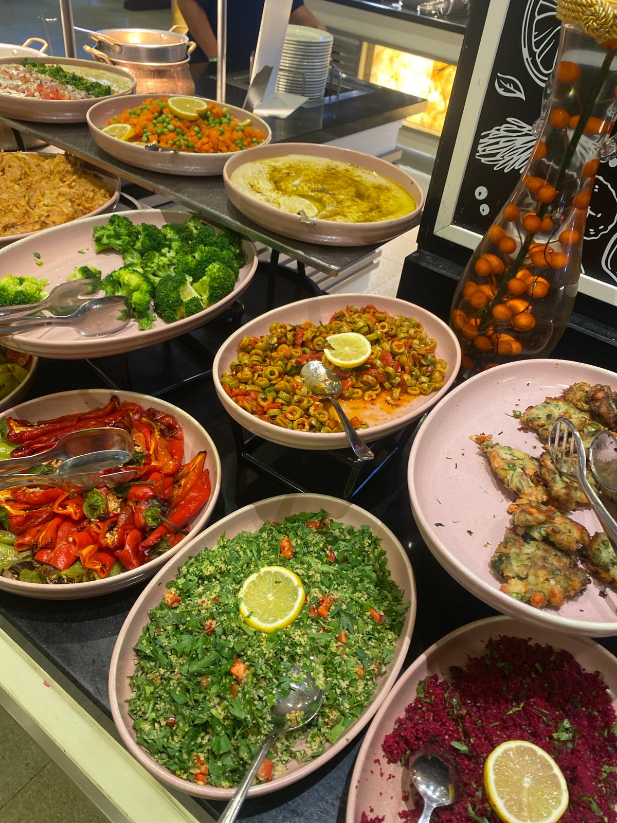 Inside an all-inclusive Aksu resort: pool and buffet coverage