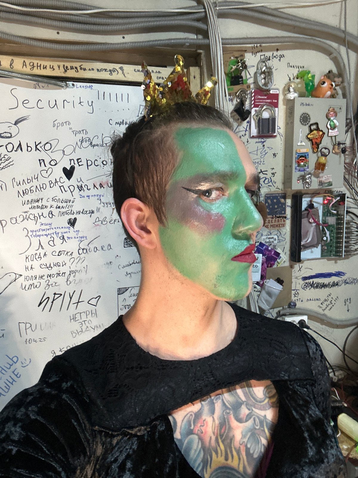 Theatrical performer photographed in elaborate makeup, costume in Saratov