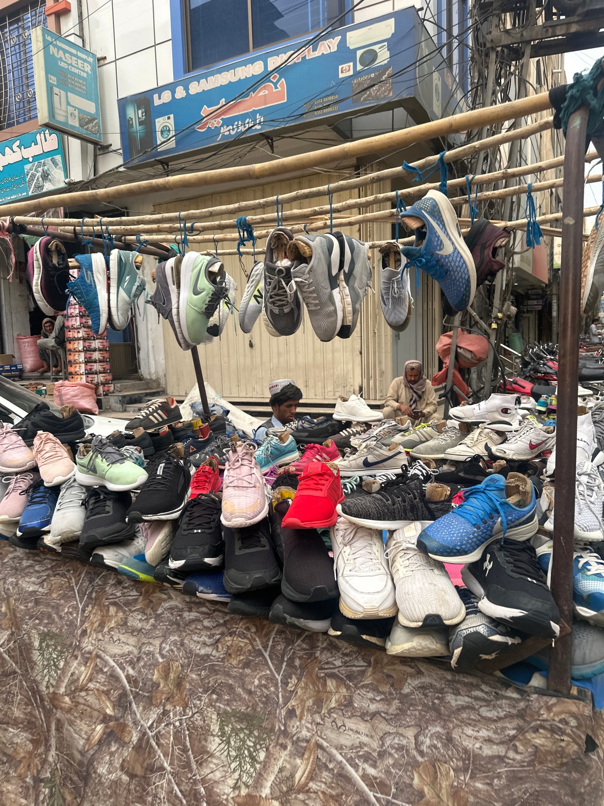 Marketplace activity in Quetta City Tehsil, Pakistan