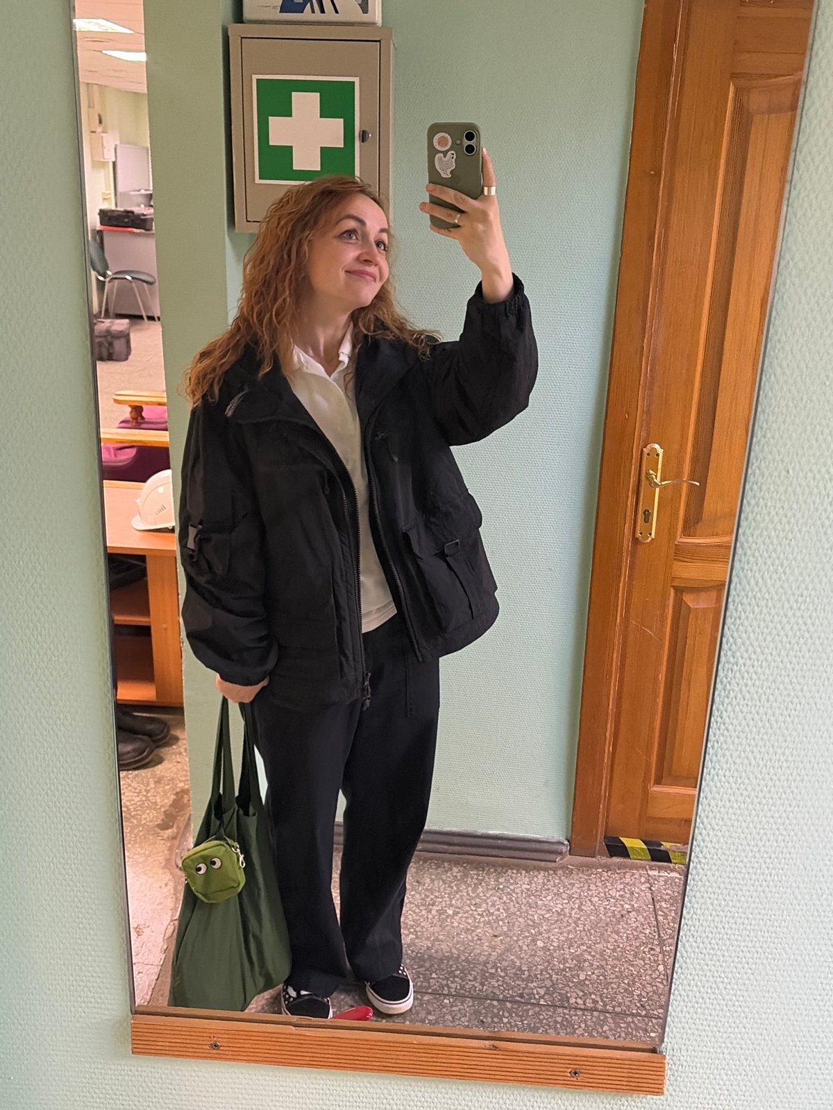 Woman takes late-night selfies in Chaikovsky, Russia