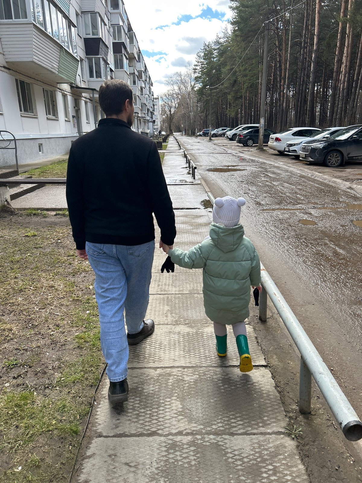 Sunday morning life documented across Chaikovsky, Russia
